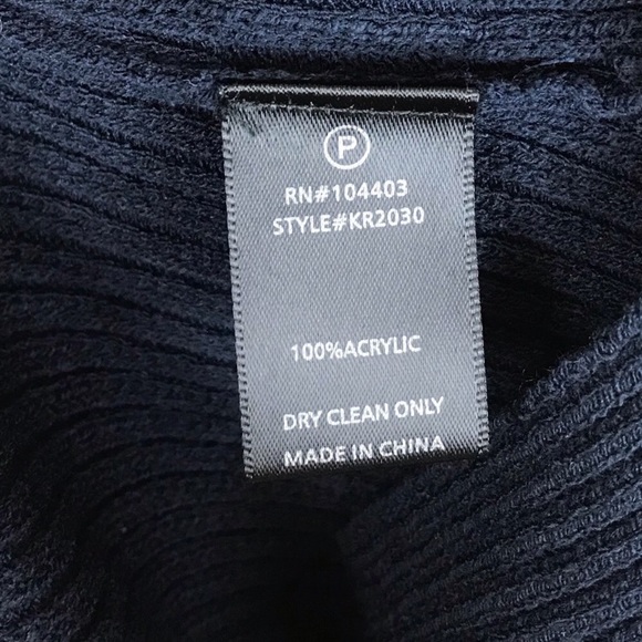 J.O.A. Flared Sleeve Rib Knit Top - Picture 8 of 8